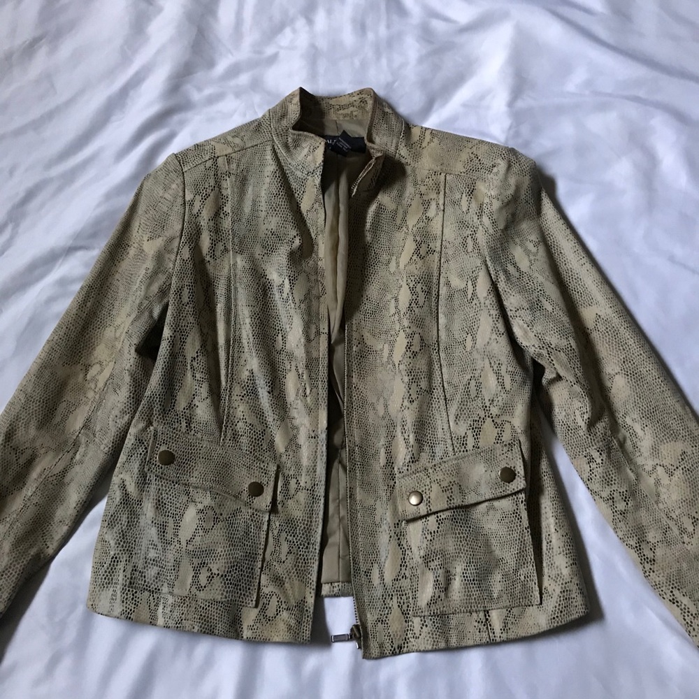 Alfani Genuine Leather Python Print Jacket Size M - image 7